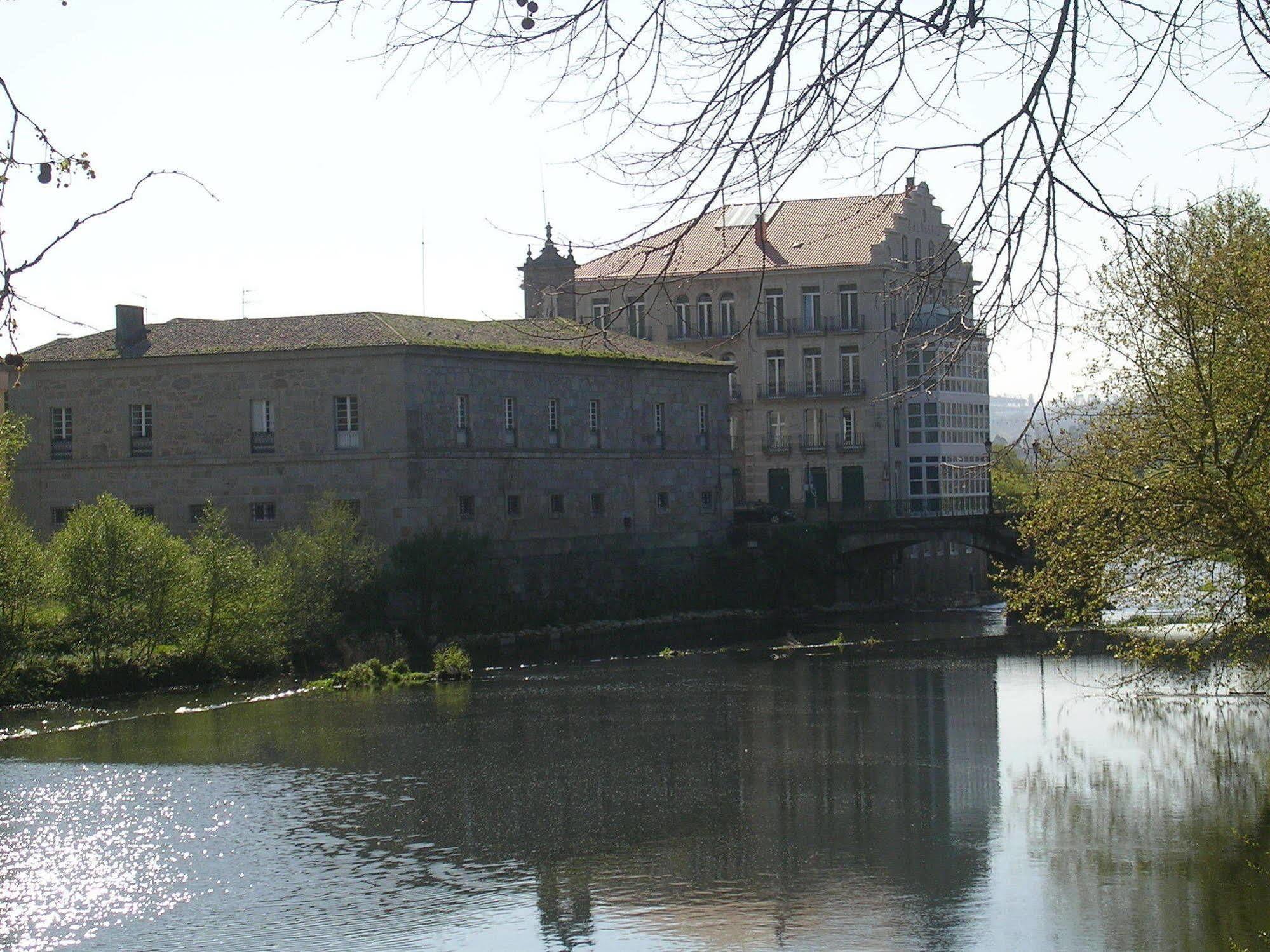 Balneario Acuna Caldas De Reis Exterior photo